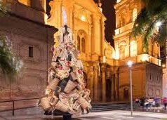 ALCALDÍA DE SANTA CRUZ CIERRA LOS ALREDEDORES DE LA PLAZA 24 DE SEPTIEMBRE LOS DOMINGOS PARA IMPULSAR ACTIVIDADES NAVIDEÑAS