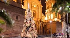 ALCALDÍA DE SANTA CRUZ CIERRA LOS ALREDEDORES DE LA PLAZA 24 DE SEPTIEMBRE LOS DOMINGOS PARA IMPULSAR ACTIVIDADES NAVIDEÑAS