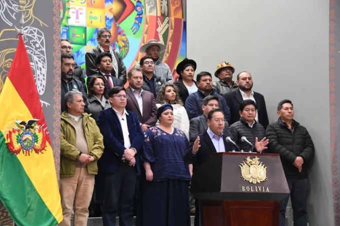 MINISTROS DE ARCE DEJARÁN SU CARGO EL 5 DE NOVIEMBRE EN EL ÚLTIMO GABINETE