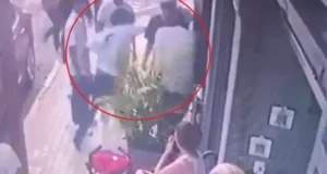 ESTUDIANTE ES BRUTALMENTE AGREDIDO POR UNA TURBA DE ADOLESCENTES CERCA DEL PARQUE ARENAL Y PADRES EXIGEN MAYOR SEGURIDAD