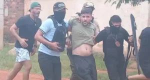 POLICÍA DE BOLIVIA Y BRASIL CAPTURAN A CIUDADANO BUSCADO EN OPERATIVO BINACIONAL EN GUAYARAMERÍN