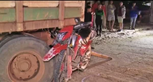 DOS PERSONAS MUEREN EN MENOS DE 24 HORAS TRAS CHOCAR CONTRA UNA CHATA MAL ESTACIONADA EN LA AVENIDA MONTECRISTO