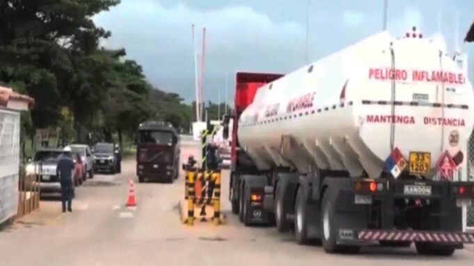 NUEVO OPERATIVO EN REFINERÍA DE PALMASOLA DEJA CUATRO ARRESTADOS EN INVESTIGACIÓN POR PRESUNTO DESVÍO DE COMBUSTIBLE