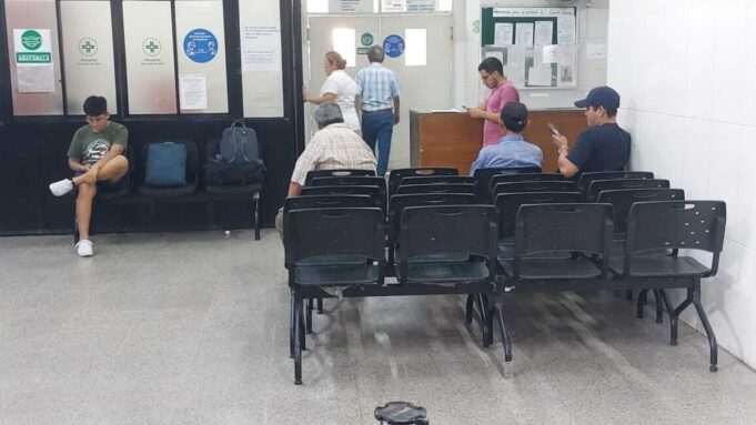 DOBLE PARO EN EL SECTOR SALUD SUSPENDERÁ ATENCIÓN EN CENTROS PÚBLICOS DURANTE TODA LA SEMANA