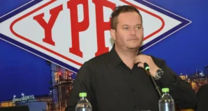 TDJ DE SANTA CRUZ SEÑALA QUE LA SALIDA DE ARMIN DORGATHEN DEL PAÍS SE HABRÍA DEBIDO A UNA ALERTA MIGRATORIA