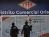 ALLANAMIENTOS EN YPFB REVELAN PRESUNTO DESVÍO MILLONARIO DE COMBUSTIBLE Y CONTRATOS IRREGULARES; CINCO FUNCIONARIOS SON ARRESTADOS