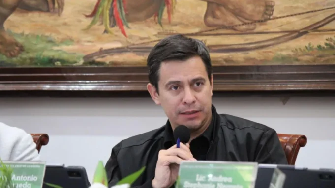 CONCEJAL ALBERTI AFIRMA QUE LA ALCALDÍA DE SANTA CRUZ DE LA SIERRA ESTÁ EN “QUIEBRA TÉCNICA” POR DEUDA QUE SUPERA LOS BS 1.000 MILLONES