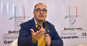 GUSTAVO ÁVILA ES ELEGIDO PRESIDENTE DEL TRIBUNAL SUPREMO ELECTORAL Y XIMENA CAMACHO ASUME LA VICEPRESIDENCIA