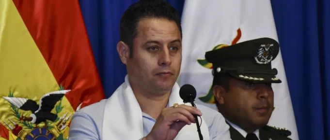 LARA ORDENA PROCESOS PENALES CONTRA ARCE Y EXAUTORIDADES DEL GOBIERNO ANTERIOR