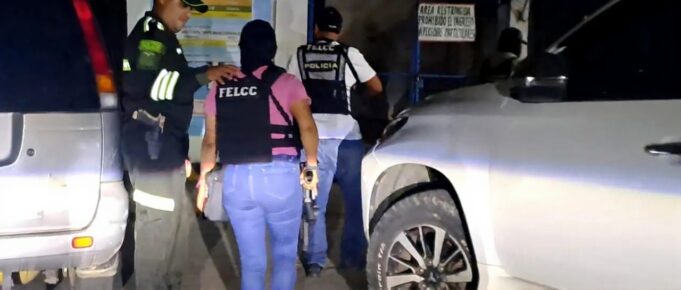 ATRACO ARMADO EN SURTIDOR DE LA ZONA NORTE DE SANTA CRUZ MOVILIZA A LA POLICÍA