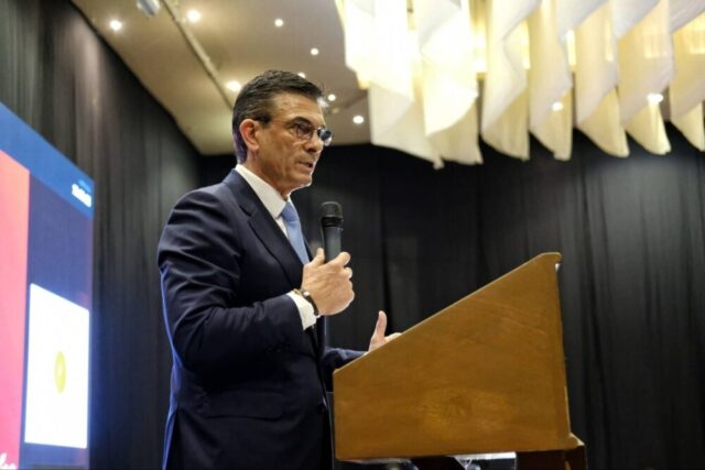 img_693a9ecde4751-1000x667