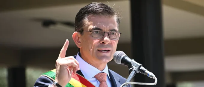 GOBIERNO ANUNCIA NUEVOS PRECIOS DE COMBUSTIBLES Y MEDIDAS ECONÓMICAS PARA ESTABILIZAR LA ECONOMÍA