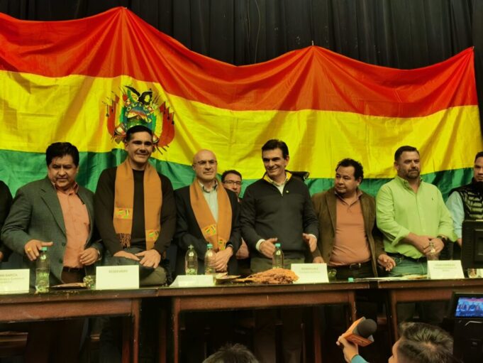 PAZ ANUNCIA ELIMINACIÓN DE ARANCELES PARA TECNOLOGÍA IMPORTADA Y PROMETE REFORMAS CONTRA LA CORRUPCIÓN ADUANERA