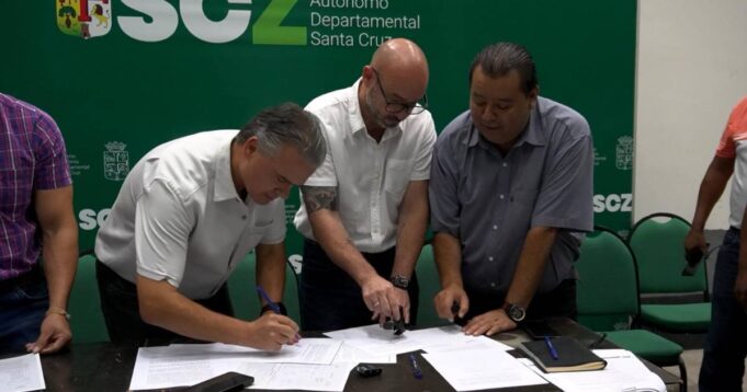 ACUERDAN INCREMENTO PROVISIONAL DEL 30% EN PASAJES INTERMUNICIPALES E INTERPROVINCIALES EN SANTA CRUZ