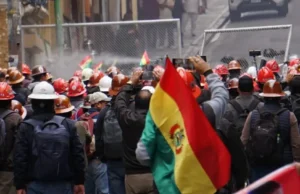 COB RATIFICA PARO GENERAL INDEFINIDO Y ANUNCIA RADICALIZACIÓN DE MEDIDAS EN RECHAZO AL DS 5503