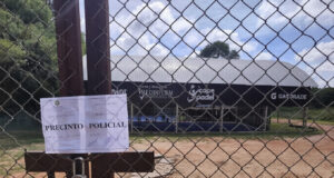 POLICÍA INVESTIGA PRESUNTOS VÍNCULOS CRIMINALES EN EL ASESINATO DE UN JOVEN DE 26 AÑOS EN EL URUBÓ