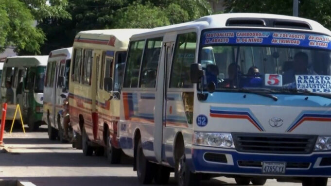 COMISIÓN MIXTA DEL CONCEJO ANALIZARÁ ESTE LUNES LA TARIFA DEFINITIVA DEL TRANSPORTE PÚBLICO EN SANTA CRUZ