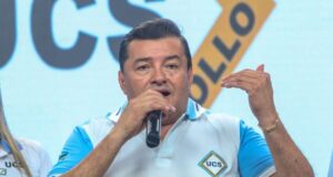 JHONNY FERNÁNDEZ ACTIVA PLAN SOCIAL Y POLÍTICO ANTE RIESGO DE QUE UCS PIERDA SU PERSONERÍA JURÍDICA