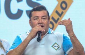 JHONNY FERNÁNDEZ ACTIVA PLAN SOCIAL Y POLÍTICO ANTE RIESGO DE QUE UCS PIERDA SU PERSONERÍA JURÍDICA