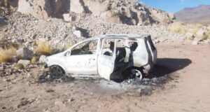 POLICÍA ATRIBUYE A ENCAPUCHADOS “MEXICANOS” EL BRUTAL ASESINATO DE DOS CIUDADANOS CHILENOS EN CHALLAPATA