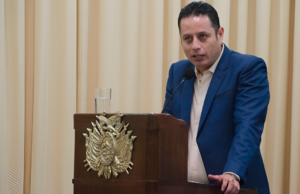 VICEPRESIDENTE EDMAND LARA ADVIERTE A RODRIGO PAZ TRAS ACUERDO CON LA COB Y CALIFICA LA ABROGACIÓN DEL DS 5503 COMO “UNA VICTORIA DEL PUEBLO”