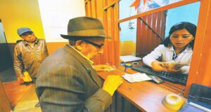 ADULTOS MAYORES SIN JUBILACIÓN RECIBIRÁN BS 150 ADICIONALES MENSUALES A LA RENTA DIGNIDAD DURANTE TODO UN AÑO