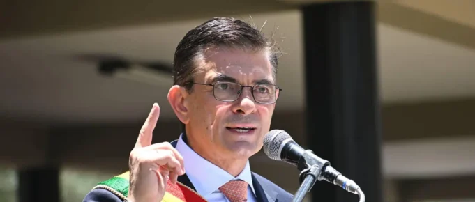 PAZ ADVIERTE QUE SALDRÁN MÁS ESCÁNDALOS Y ASEGURA QUE EL GOBIERNO DESMANTELA REDES DE CORRUPCIÓN