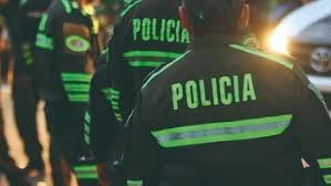5 POLICIAS DETENIDOS POR EXTORSIONAR A COMERCIANTES EN LA FRONTERA CON CHILE