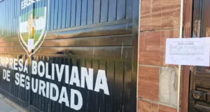 FISCALÍA Y POLICÍA ALLANAN VARIOS INMUEBLES EN SANTA CRUZ POR INVESTIGACIÓN DE ASOCIACIÓN DELICTUOSA Y TRÁFICO DE ARMAS