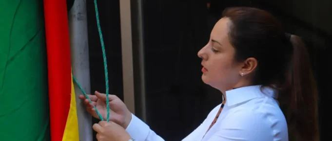 ADUANA DENUNCIA QUE LAURA ROJAS USÓ PASAPORTE DIPLOMÁTICO PARA EVADIR CONTROLES Y PRESENTA QUERELLA POR EL CASO ‘MALETAS’