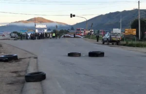 EXPORTADORES REPORTAN PÉRDIDAS DIARIAS DE $US 2,5 MILLONES POR BLOQUEOS EN CARRETERAS