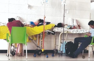 ESTUDIANTES CON SÍNTOMAS DE CHIKUNGUNYA DEBEN QUEDARSE EN CASA Y ACCEDER A LICENCIA AUTOMÁTICA EN SANTA CRUZ