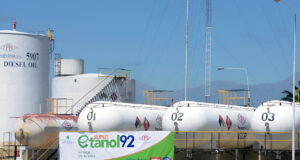 SECTOR AGROENERGÉTICO DESCARTA QUE EL ETANOL DAÑE MOTORES Y AFIRMA QUE EL PROBLEMA DE LA GASOLINA NO ESTÁ EN EL BIOCOMBUSTIBLE