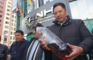 CRISIS POR LA CALIDAD DE LA GASOLINA DESATA PROTESTAS Y EXIGEN RESARCIMIENTO AL GOBIERNO