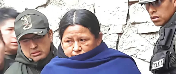 EMITEN ALERTA MIGRATORIA CONTRA NEMESIA ACHACOLLO TRAS ORDEN DE APREHENSIÓN POR EL CASO FONDO INDÍGENA