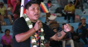 SECTORES EVISTAS PRESENTAN A LEONARDO LOZA COMO CANDIDATO A LA GOBERNACIÓN DE COCHABAMBA