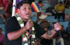 SECTORES EVISTAS PRESENTAN A LEONARDO LOZA COMO CANDIDATO A LA GOBERNACIÓN DE COCHABAMBA