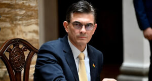 LEY 1709 AMPLÍA LA PERMANENCIA OBLIGATORIA DE EXAUTORIDADES Y ES APROBADA EN TIEMPO RÉCORD