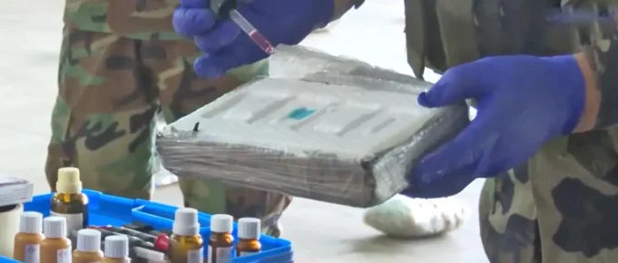 APREHENDEN A TRES POLICÍAS ACUSADOS DE OCULTAR DROGA INCAUTADA EN EL RETÉN DE PUERTO PAILA