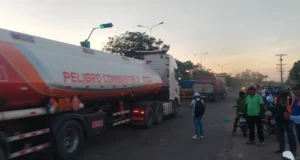 LEVANTAN CUATRO PUNTOS DE BLOQUEO EN LA CARRETERA AL NORTE DE SANTA CRUZ TRAS CONVOCATORIA AL DIÁLOGO