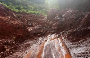 OCHO TRAMOS DE LA RED FUNDAMENTAL DE CARRETERAS ESTÁN CERRADOS POR DERRUMBES PROVOCADOS POR LAS LLUVIAS