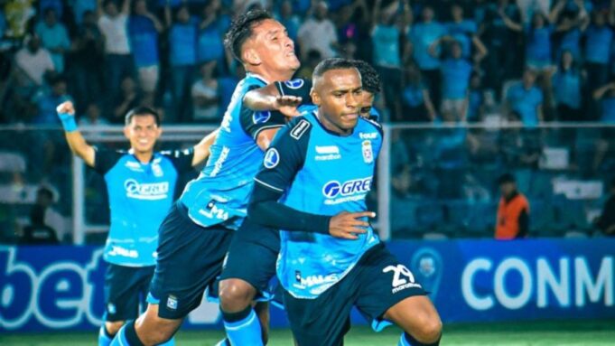 BLOOMING ENFRENTARÁ A RIVER PLATE Y OTROS RIVALES DE PESO EN LA SUDAMERICANA 2026