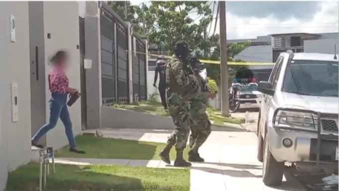 INVESTIGAN ROBO AGRAVADO EN CASA VINCULADA A MARSET TRAS REDUCCIÓN DE DOS POLICÍAS EN EL URUBÓ