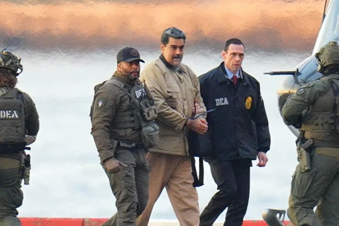 MADURO Y CILIA FLORES PIDEN UNIDAD, RECONCILIACIÓN Y PAZ EN VENEZUELA DESDE LA PRISIÓN