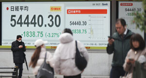 GUERRA EN ORIENTE MEDIO SACUDE A LOS MERCADOS: BOLSAS CAEN Y EL PETRÓLEO SE DISPARA HASTA ROZAR LOS 120 DÓLARES