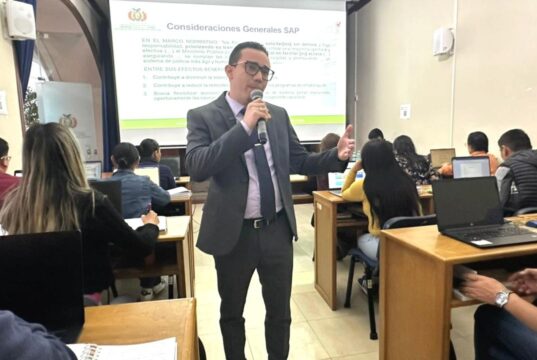 FORMACIÓN DE FISCALES A DEDICACIÓN EXCLUSIVA: CURSANTES DEL 8VO PROGRAMA RECIBEN CAPACITACIÓN EN SALIDAS ALTERNATIVAS EN DOMINGO