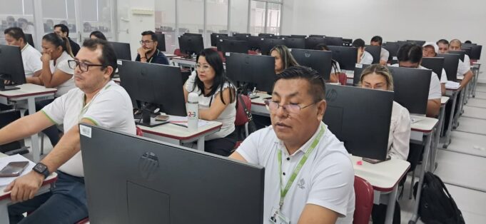 EVALUAN Y CAPACITAN A FISCALES DE SANTA CRUZ EN EL MANEJO DEL ECOSISTEMA ROMA