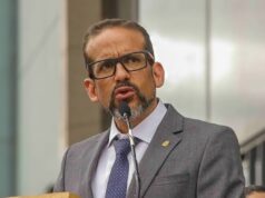 CAMACHO DENUNCIA “OPERATIVO POLÍTICO” TRAS DIFUSIÓN DE VIDEO CON INTERCULTURALES