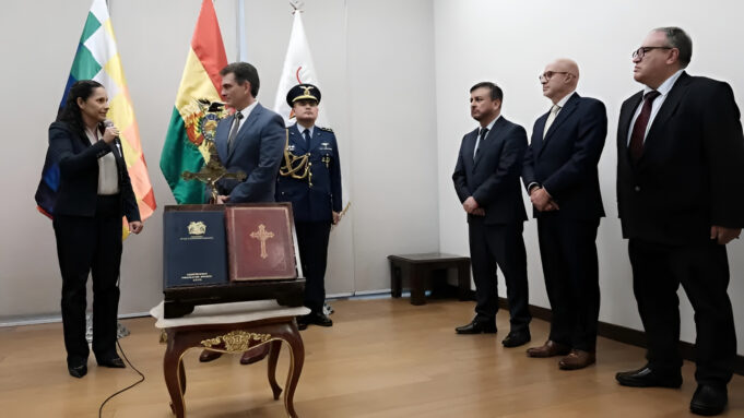 YPFB INICIA “SEGUNDO TIEMPO” CON CLAUDIA CRONENBOLD AL FRENTE DE LA ESTATAL