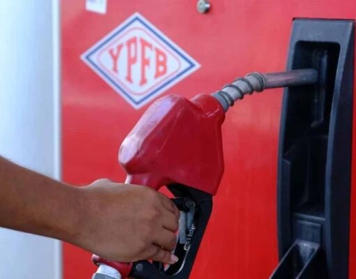 TENSIÓN POR GASOLINA DESESTABILIZADA: TRANSPORTISTAS RECLAMAN DEMORAS EN RESARCIMIENTOS MIENTRAS YPFB ANUNCIA PAGOS DESDE LA PRÓXIMA SEMANA